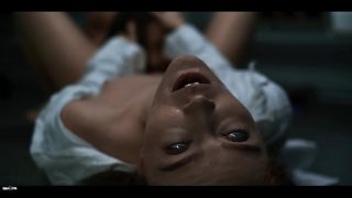 Cacing Alien Pengendali Pikiran vs Gadis-Gadis Seksi yang Menggoda