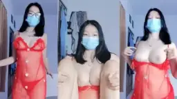 Gaun Dalam Transparan Mochi yang Menggoda