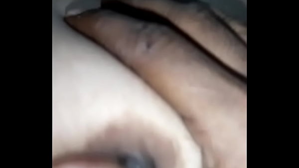 Hiru desi bhabhi yang menggoda