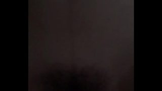Cewek China montok siap digaruk, bibir merah basah nungguin sentuhan.