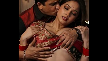 Mama, desi Bengali bhabhi-nya lagi pijit-pijit susu gede, romantis abis.
