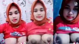 Zihan Si Jilbab Nakal Menggoda di Live Sugar