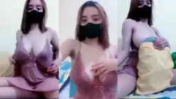 Susu gede badan seksi, UrBaby cantik bikin makin tegang.