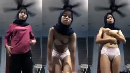 Ukhti Ain Ayuni, jilbabnya basah kuyup, goyangannya bikin makin panas.