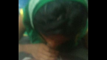 desi auntie pengemis di kereta lokal, siap digoyang liar