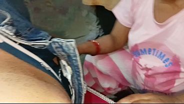 Bokep India bini orang ngentot kontol gede hitam sampe crot di mulut kumpulan semua muncrat.