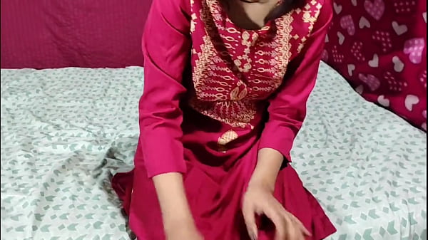 Desi Indian Stepsister Berani Bobol Adik Tiri dengan Suara Hindi yang Bikin Merinding