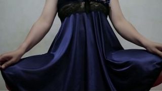 Jongkok sambil colmek, nikmatnya kebangetan! Bokep Indo paling anyar