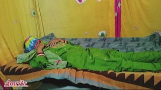 Sialan, kakak ipar desi India dan adik ipar lagi ngewe panas banget, bikin makin liar