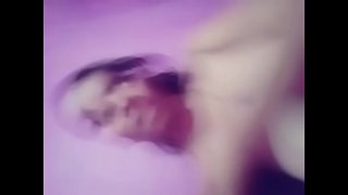 Wanita India, siap digoda dan dinikmati dengan liar.