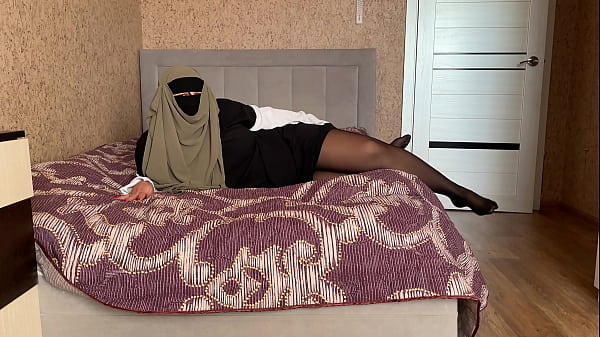 Wawancara Khalifah Turki di casting bokep, kontolnya masuk ke memek sampai penuh air mani.