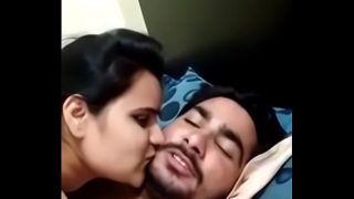 Desi cinta panas MMS bocor bikin greget