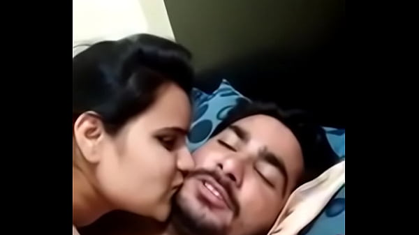 Desi cinta panas MMS bocor bikin greget