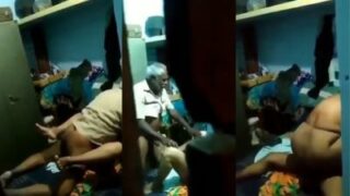 Rekaman MMS desi bapak ngentot tante sendiri, direkam anaknya sendiri