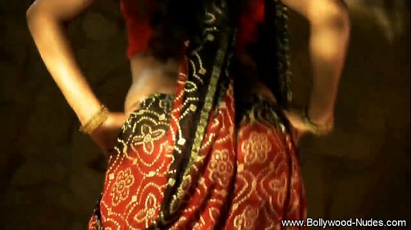 Tarian si coklat India yang menggoda, gerakannya bikin darah mendidih