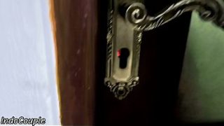 Teman gue ajak gue ke rumah-rumah pelacur di Indonesia, bikin makin pengen ngerasain.