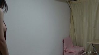 Mandi dan ganti baju, cewek Jepang cantik dengan tetek montok dan memek berbulu lepas dress cina, mandi lalu pakai lingerie seksi.