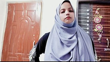Desi ibu tiri hijab nafsu digebukin sama anak tiri sendiri
