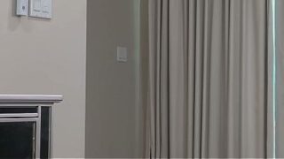 POV – Ibu tiri pengen main truth or dare, tapi dia pengen kontol