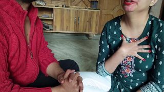 Desi cewek kampus India digenjot di Oyo, suara Hindi bikin makin panas