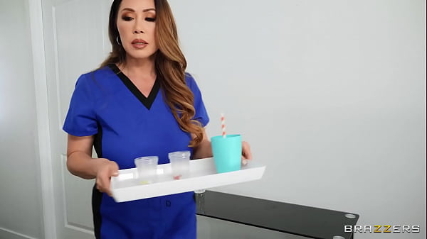 Ngentot Nekat Sama Suster / Video Panas Brazzers Full di https://zzfull.com/nurse