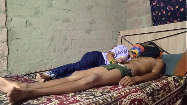 Selingkuh seru abis antara kakak ipar dan adik ipar desi India yang bikin nafsu ngebulet