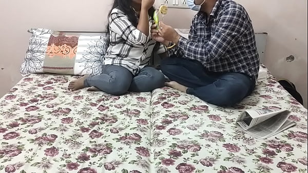 Ngentot seru bareng Bhabhi India panas di rumah! suara Hindi jelas bikin makin crot