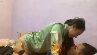 Ayuk goyang wotnya bikin meleleh, bikin nafsu naik terus.
