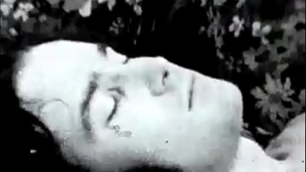 Gelap Malam Hiburan Sajikan ‘Ibu-Ibu Jadul’ dari Rahasia Hidupku, Pengakuan Panas Pria Victoria.
