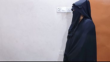 Video ngejemput mertua di rumah, trus lanjut romantis plus ngentot.