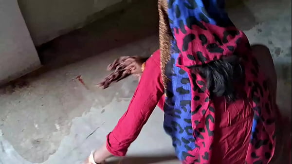 Ipar cowok bawa gue ke rumah baru, langsung ngewe gue keras-keras, video desi asli musim baru, bokep hindi hot, cewek sari kuning paling seksi.