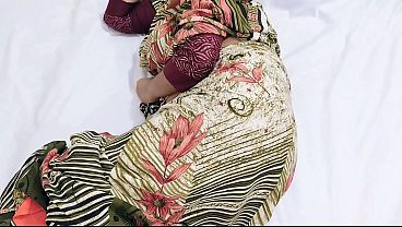Aku ngentot mertua kena pikir itu istri sendiri, ranjang kacau.