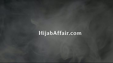 HR Cewek Arab Dikocok Bareng Temen-Temen Kantor