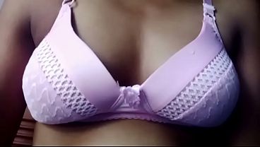 Malam panas bareng cewek India bikin nafsu naik