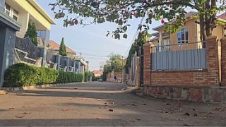 ASTAGA MAMA ARAB SANGE PARAH COLMEK DEPAN RUMAH DEKAT JALAN RAYA