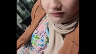 Cewek ABG Indonesia lagi live, goyangannya bikin pengen colok terus