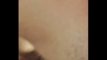 سعودي متشهي يشوف مرتو تتناك قدامه وهو بيسخن على سكس عرب نار