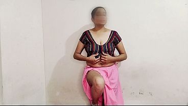 Bini orang digebukin kontol gede tetangga, selingkuh di depan suami buta, video bokep panas Hindi